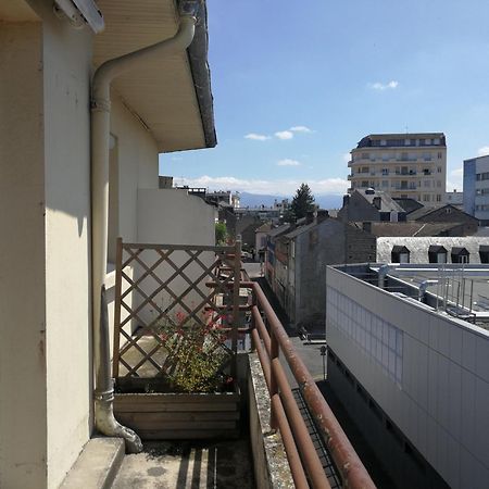 Appartement T4 Lumineux Avec Balcon - 3Eme Etage Sans Ascenseur Tarbes Exteriör bild